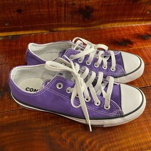 CONVERSE CHUCH TAYLOR ALL STAR CLASSIC ‘ELECTRIC PURPLE’